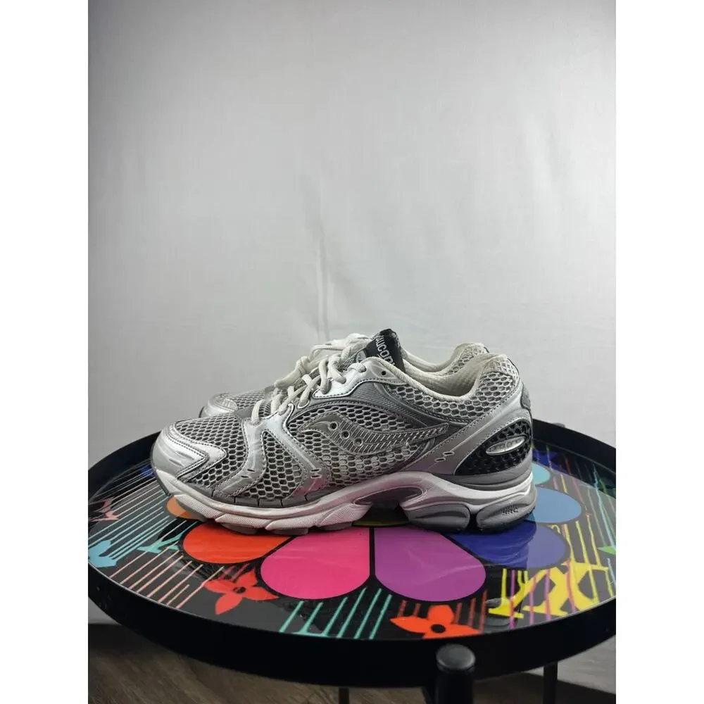 Saucony ProGrid Triumph 4 Mesh Lace-Up Low Top Sneakers Grey/Silver S70704-10